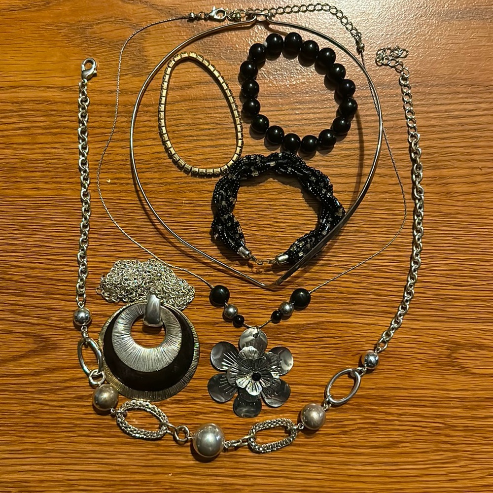 7 pc necklaces, and bracelets.